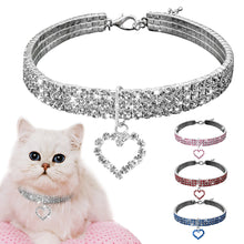 Load image into Gallery viewer, Heart-shaped Rhinestone Cat Collar
