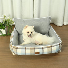 Load image into Gallery viewer, Dog/Cat Cotton Bed Basket
